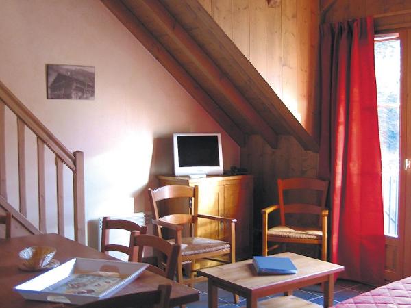 Lagrange Vacances Les Arolles : photo 7 de la chambre appartement 2 chambres ou duplex 2 chambres (6 adultes)