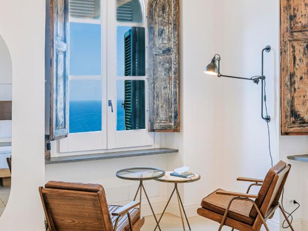 Faro Punta Imperatore : photo 3 de la chambre chambre double deluxe - vue sur mer