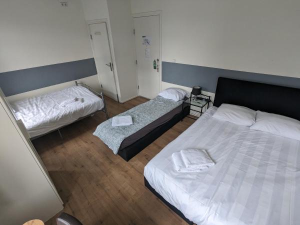 Hotel-Chao NL 24 hours open : photo 6 de la chambre chambre familiale