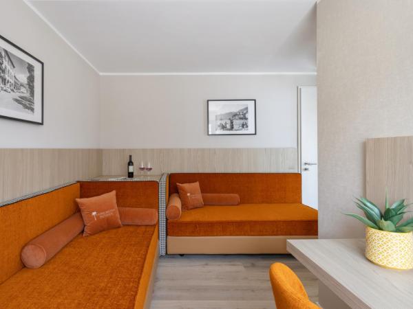 Living Ascona Boutique Hotel - Smart Access : photo 8 de la chambre suite junior avec terrasse - vue partielle sur lac
