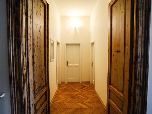 City Center Rooms : photo 9 de la chambre chambre double confort