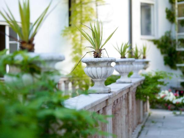 Hotel Opera : photo 2 de la chambre chambre double standard