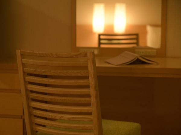 Sapporo View Hotel Odori Park : photo 5 de la chambre deluxe twin room with sofa bed and extra bed - non-smoking