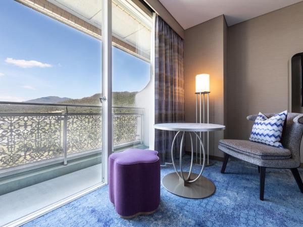 The Westin Miyako Kyoto : photo 2 de la chambre deluxe king room with heian-kyo view