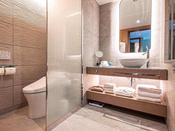 The Westin Miyako Kyoto : photo 5 de la chambre superior room with 1 king bed or 1 queen bed