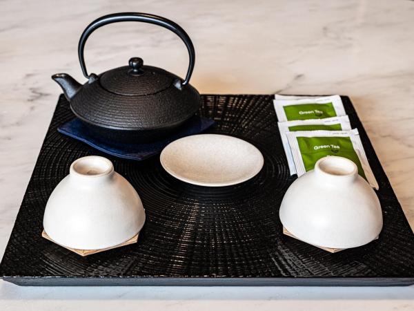 The Westin Miyako Kyoto : photo 5 de la chambre suite lit king-size junior - accès au salon club