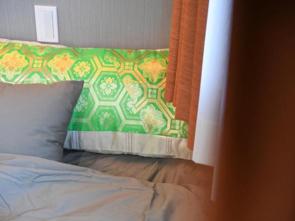 Hotel Tokyo Hub : photo 6 de la chambre chambre double ou lits jumeaux avec douche