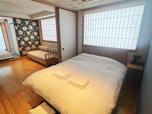 Nplus Tokyo Akihabara Premium : photo 8 de la chambre chambre familiale avec salle de bains privative