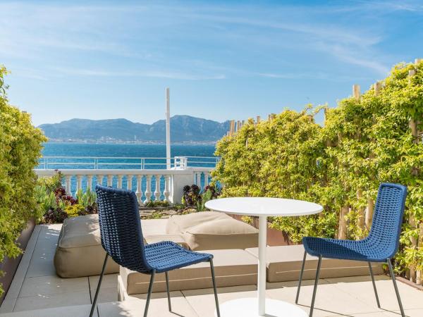 Le Petit Nice - Passedat : photo 3 de la chambre chambre exécutive - vue sur mer et terrasse