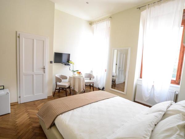 City Center Rooms : photo 2 de la chambre chambre double