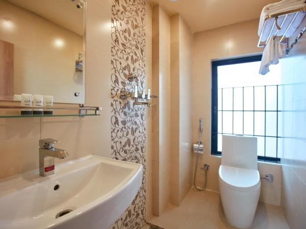 The Samrat Palace - Luxury Hotel in Kathmandu : photo 4 de la chambre chambre familiale standard