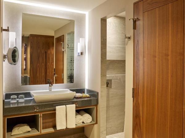 Fiesta Americana Viaducto Aeropuerto : photo 5 de la chambre chambre lit king-size de luxe 1