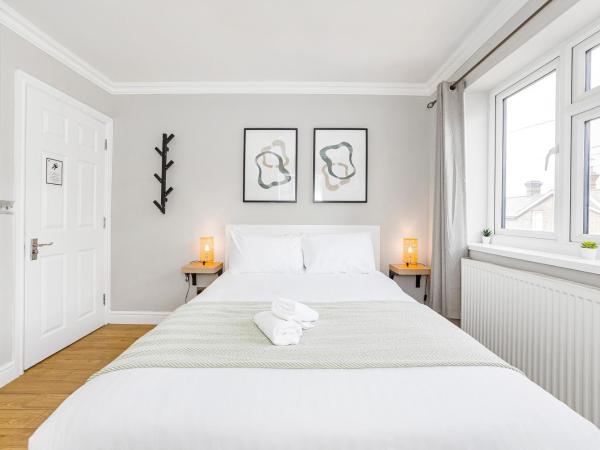 Rose Terrace : photo 8 de la chambre chambre double avec salle de bains privative