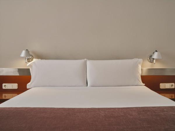 Tres Torres Atiram Hotels : photo 2 de la chambre chambre double