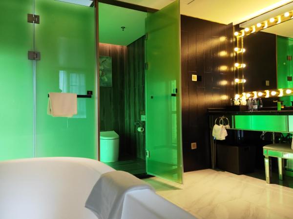 Movietel Shenzhen : photo 8 de la chambre theme deluxe king room