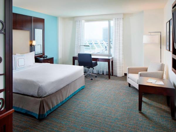 Residence Inn by Marriott San Diego Downtown/Gaslamp Quarter : photo 1 de la chambre studio lit queen-size 