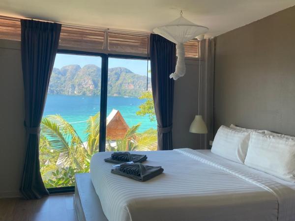 HIP Seaview Resort @ Phi Phi : photo 8 de la chambre grand bungalow - vue sur mer