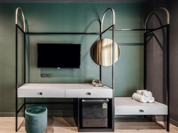 Cher Hostel Bangkok : photo 3 de la chambre chambre lit king-size deluxe