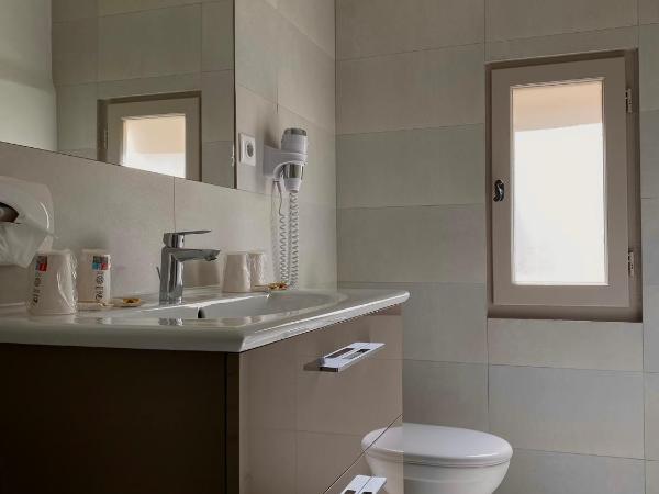 Hôtel du Musée : photo 5 de la chambre chambre quadruple