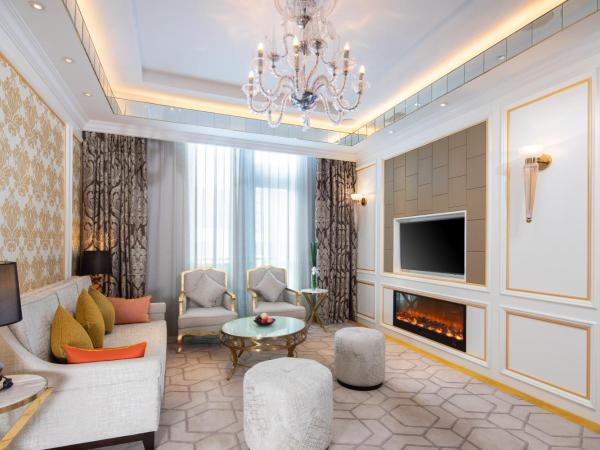 Rocase Boutique Hotel Wuxi : photo 3 de la chambre theme balcony superior suite royal