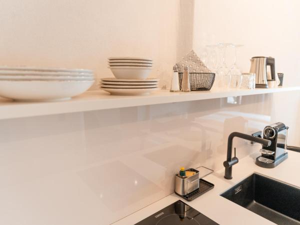 H5 Grauer Bär Studios & More : photo 8 de la chambre studio avec balcon