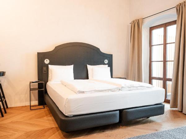 H5 Grauer Bär Studios & More : photo 2 de la chambre studio avec balcon