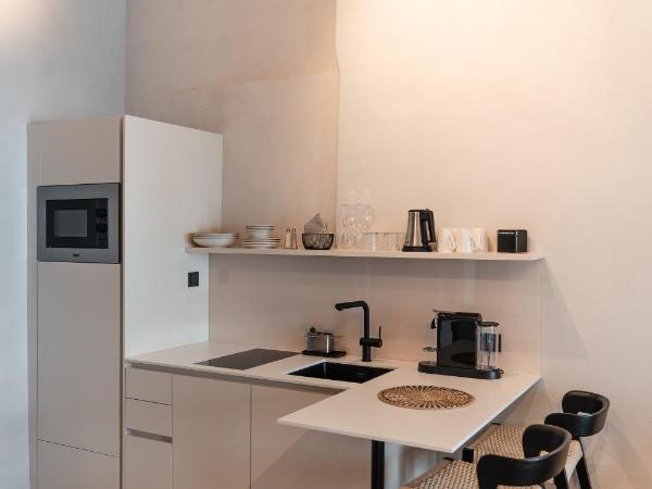 H5 Grauer Bär Studios & More : photo 9 de la chambre studio avec balcon