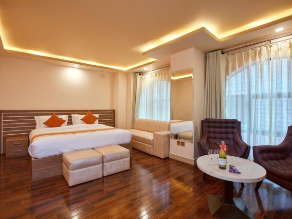 The Samrat Palace - Luxury Hotel in Kathmandu : photo 1 de la chambre suite junior
