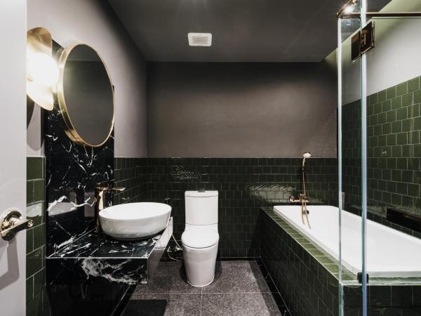 Cher Hostel Bangkok : photo 3 de la chambre chambre familiale deluxe