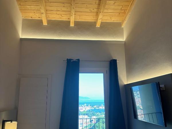 88 Miglia : photo 1 de la chambre deluxe double room with sea view - separate building