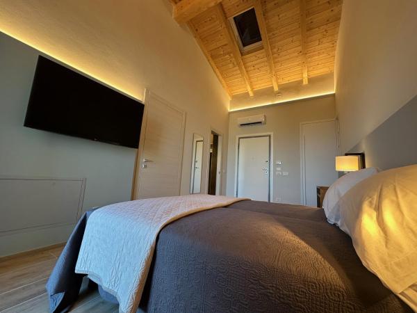 88 Miglia : photo 4 de la chambre deluxe double room with sea view - separate building