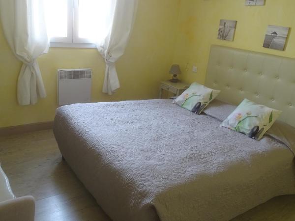 Logis Hotel des Granges : photo 5 de la chambre chambre double confort