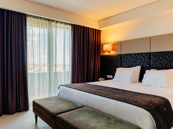 Axis Porto Business & Spa Hotel : photo 1 de la chambre suite