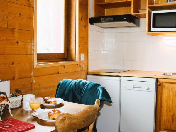 Résidence Alpina Lodge by Valdiski : photo 1 de la chambre studio avec balcon