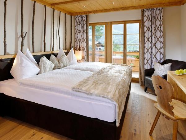 Aspen Alpine Lifestyle Hotel : photo 3 de la chambre suite with balcony and mountain view for 2 persons