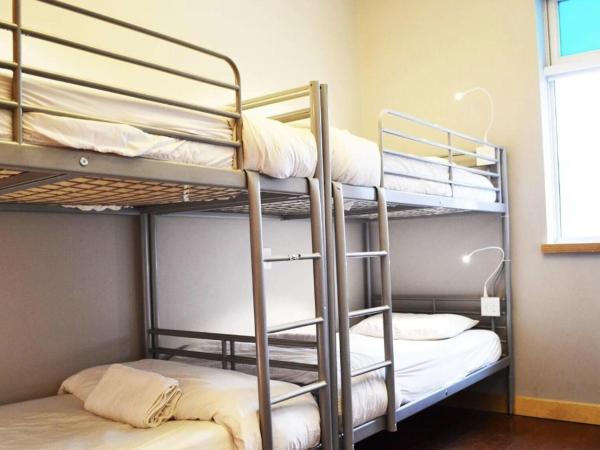 Central Station B&B Naples : photo 1 de la chambre bed in 8-bed mixed dormitory room with private bathroom and balcony