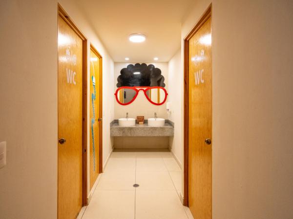 Mayan Monkey Cancun : photo 3 de la chambre lit dans dortoir mixte de 6 lits