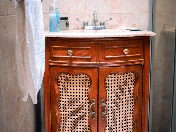 Suites Cuija Coyoacan : photo 4 de la chambre chambre lits jumeaux supérieure