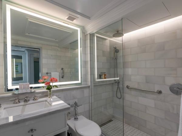 Hotel Monteleone : photo 3 de la chambre iberville superior king