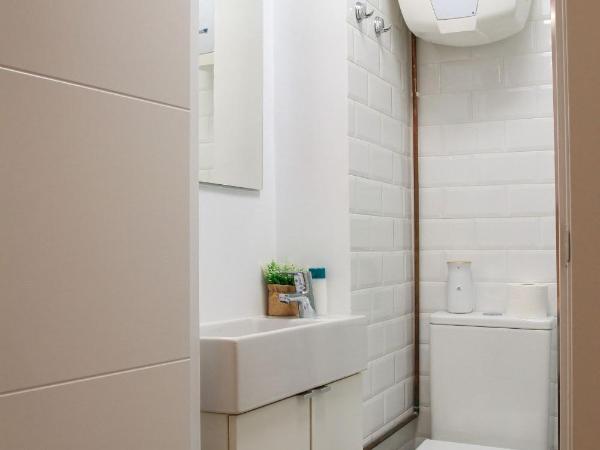 Heaven Sea : photo 1 de la chambre chambre double avec salle de bains privative