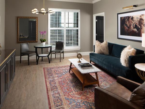 Hotel ZaZa Austin : photo 5 de la chambre balcony corner suite king