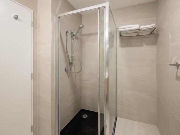 Manha Hotel Auckland Airport : photo 4 de la chambre studio standard