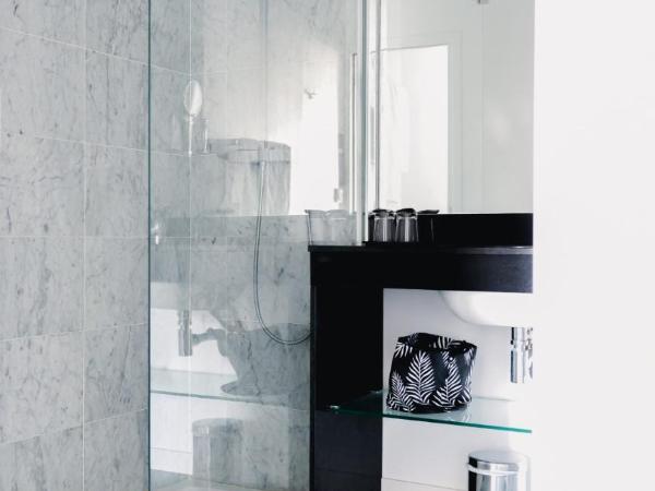 Le Manoir Hôtel : photo 2 de la chambre chambre double ou lits jumeaux prestige