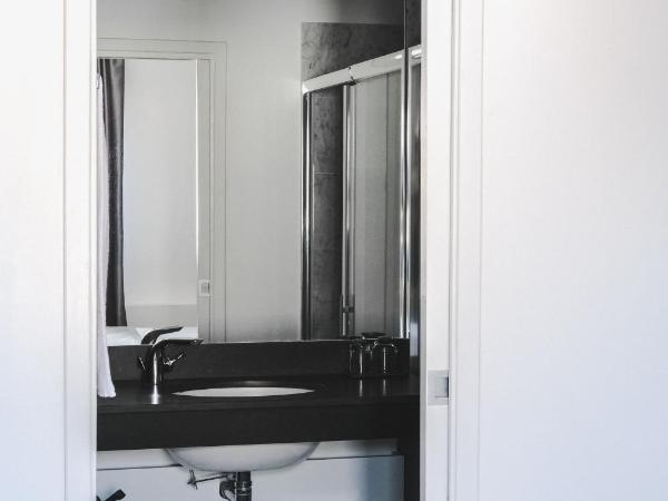 Le Manoir Hôtel : photo 6 de la chambre chambre double supérieure