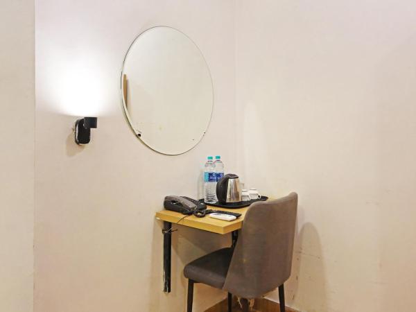 Hotel Raaso Inn Rohini Sec-16 by Arrow : photo 7 de la chambre chambre double