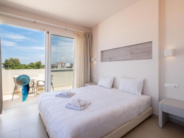 Dimitrios Village Beach Resort : photo 2 de la chambre suite - vue sur mer