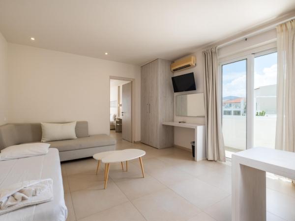 Dimitrios Village Beach Resort : photo 3 de la chambre suite - vue sur mer
