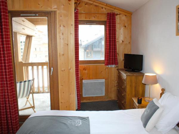 Résidence Alpina Lodge by Valdiski : photo 5 de la chambre appartement avec balcon