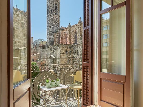 The Moods Catedral Hostal Boutique : photo 3 de la chambre chambre double extérieure avec balcon 