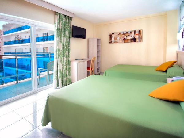 Hotel Servigroup Calypso : photo 4 de la chambre chambre double (2 adultes + 2 enfants)